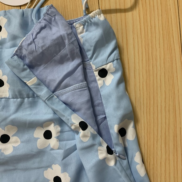 SOLD ON DEPOP - Picture 6 of 8